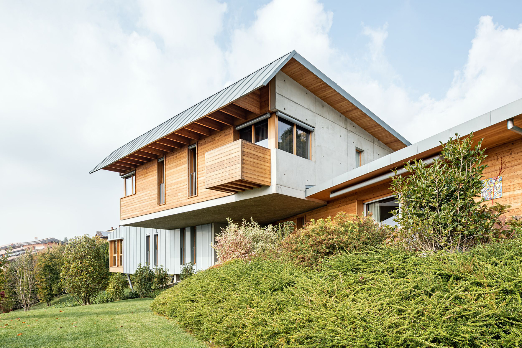 Home Edoardo Milesi Archos